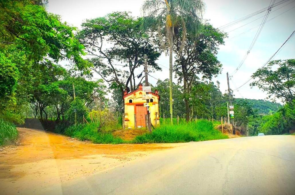 Chacara Atibaia Com Casa Na Arvore Exterior foto
